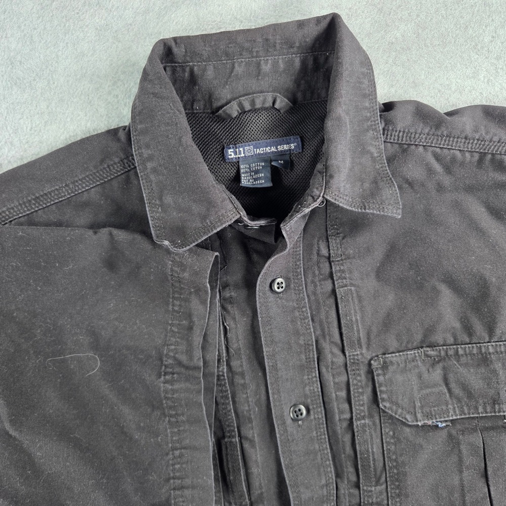 5.11 Tactical Series Shirt Mens Medium Black Short Sleeve Cotton Canvas 71152
